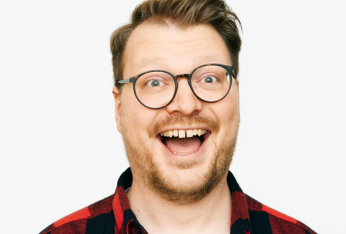 Maxi Gstettenbauer on.jpg