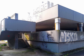 MUSS_Hauptbild!!_Schw Center - Garage mit Treppe on.jpg