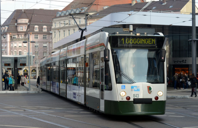 Straßenbahn-swa.jpg
