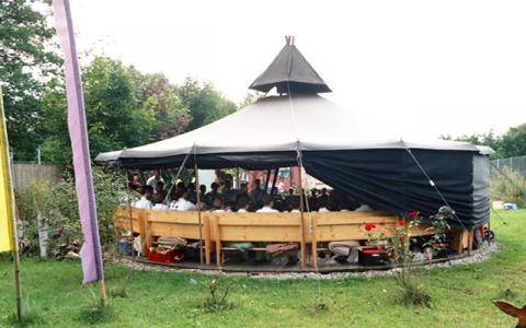 Märchenzelt Märchenzelt